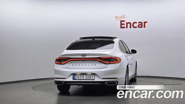Hyundai Grandeur из Кореи Encar