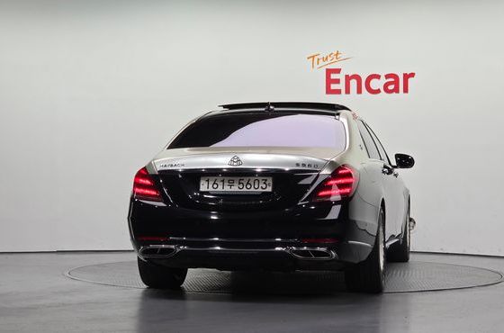 Mercedes-Benz S-Class Maybach S560 4MATIC — пробег 78 513 км — фото 4 из 5