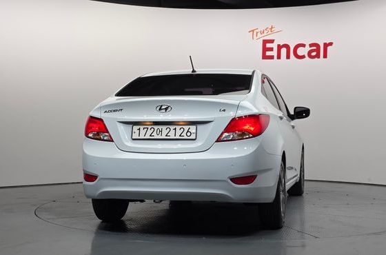 Hyundai Accent 1.4 VVT Smart Special — пробег 86 175 км — фото 4 из 5