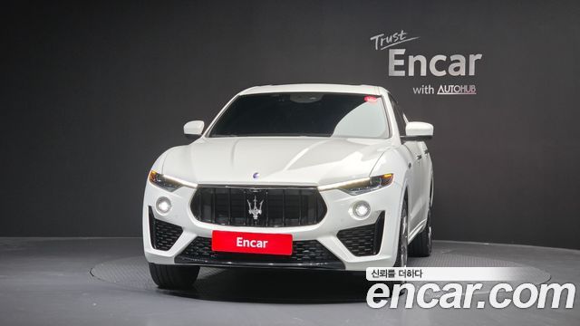 Maserati Levante 3.0 AWD GranSport — пробег 105 537 км — фото 3 из 5