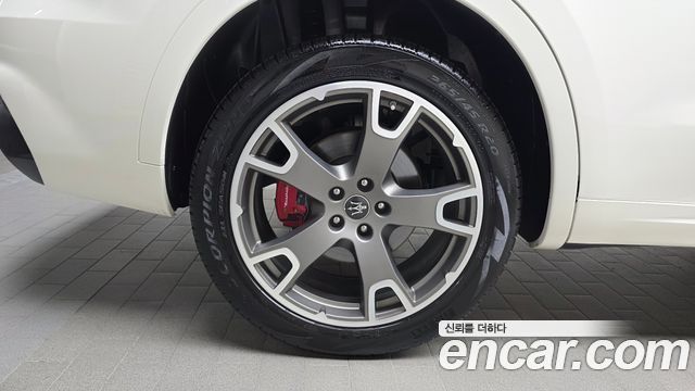 Maserati Levante 3.0 AWD GranSport — пробег 105 537 км — фото 5 из 5