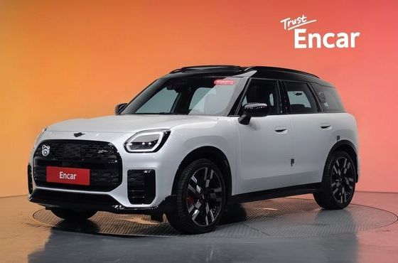 Mini Countryman ALL4 JCW — пробег 10 817 км — фото 1 из 5