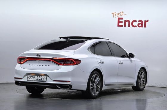 Hyundai Grandeur 2.4 Premium Special — пробег 158 408 км — фото 2 из 5