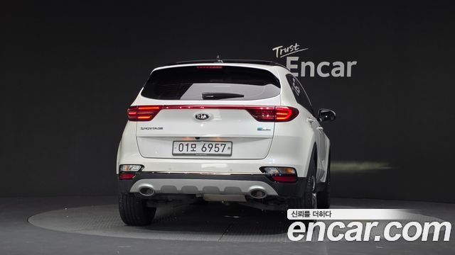 Kia Sportage из Кореи Encar