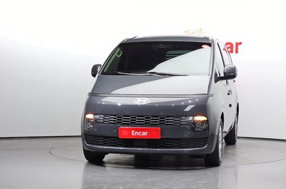 Hyundai Staria L3.5 Cargo 3-Seater Modern — пробег 7 558 км — фото 3 из 5