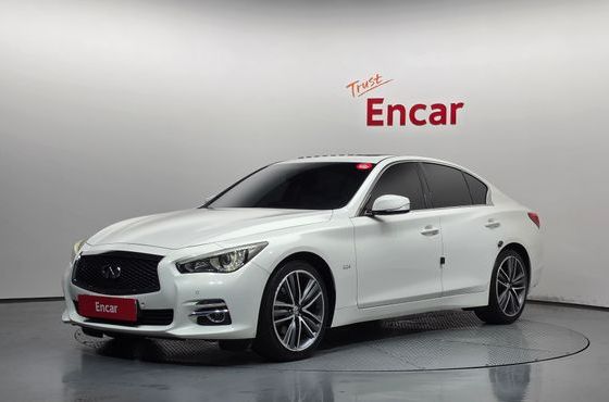 Infiniti Q50 2.2d Premium — пробег 173 962 км — фото 1 из 5