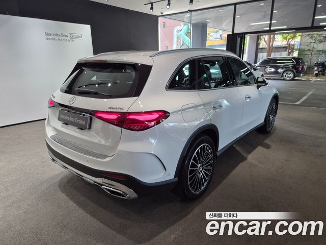 Mercedes-Benz GLC-Class GLC300 4MATIC AMG Line — пробег 1 568 км — фото 2 из 5