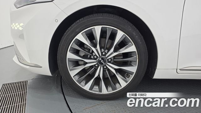 Kia K8 из Кореи Encar