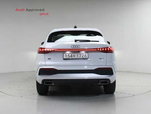 Audi Q5 40 TFSI Quattro Sportback Advanced — пробег 1 571 км — фото 4 из 5