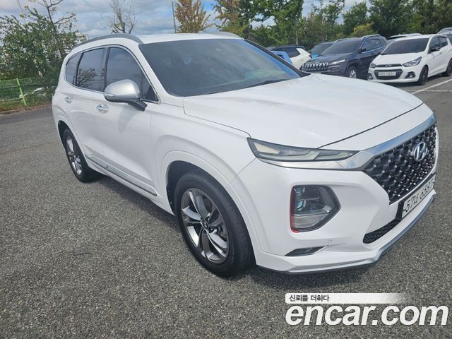 Hyundai Santafe Diesel 2.0 2WD Inspiration — пробег 146 147 км — фото 1 из 5