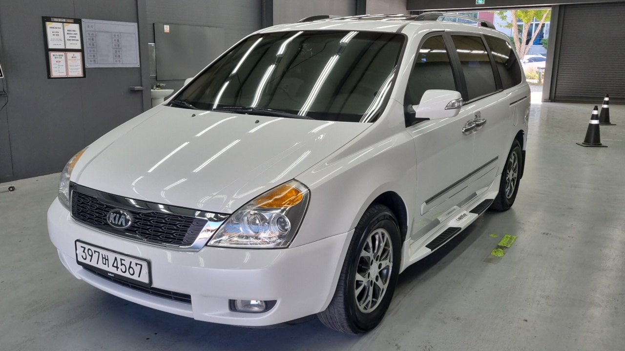 Kia Carnival из Кореи Encar