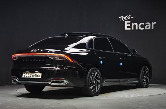 Hyundai Grandeur Premium — пробег 120 716 км — фото 2 из 5