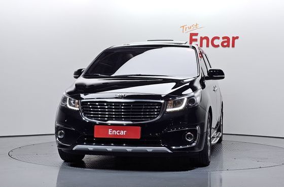 Kia Carnival 9-seater Noblesse — пробег 176 517 км — фото 3 из 5