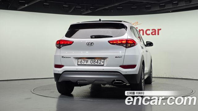 Hyundai Tucson из Кореи Encar