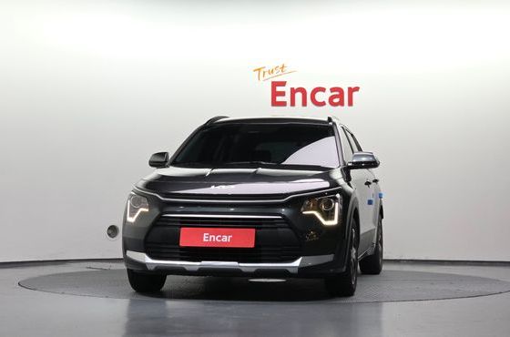 Kia Niro Trendy — пробег 108 431 км — фото 3 из 5