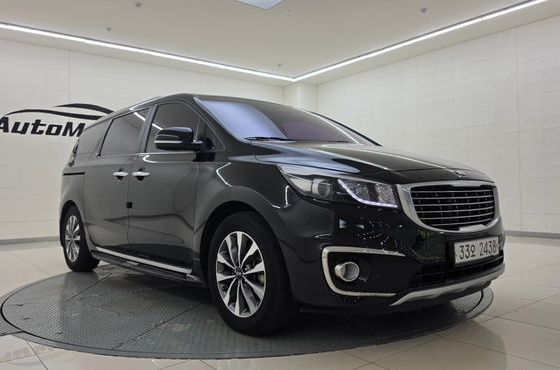 Kia Carnival 9-seater Luxury — пробег 157 410 км — фото 2 из 5