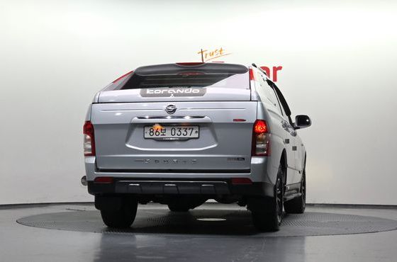 Ssangyong KORANDO 2.2 CX7 4WD Vision — пробег 160 603 км — фото 4 из 5