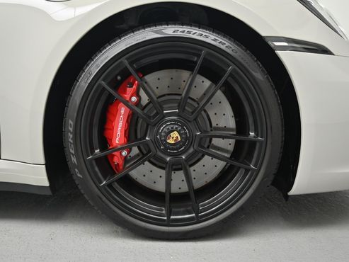 Porsche 911 Carrera 4 GTS — пробег 7 450 км — фото 5 из 5