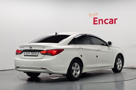 Hyundai Sonata LPI TAXI Style — пробег 123 923 км — фото 2 из 5