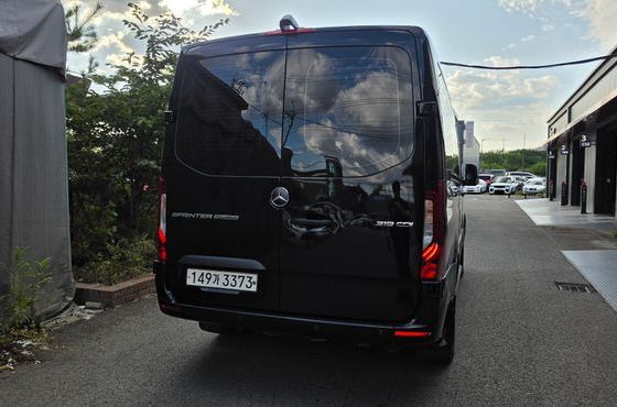 Mercedes-Benz Sprinter 3.0 Diesel W907 — пробег 19 617 км — фото 4 из 5