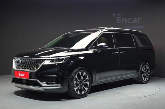 Kia Carnival Gasoline 9-Seater Signature — пробег 47 654 км — фото 1 из 5