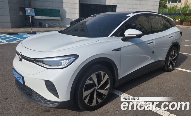 Volkswagen ID.4 Pro — пробег 36 300 км — фото 1 из 5