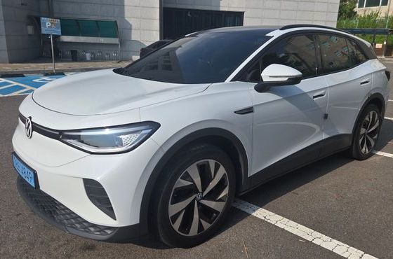 Volkswagen ID.4 Pro — пробег 36 300 км — фото 1 из 5
