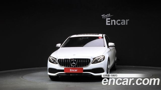 Mercedes-Benz E-Class из Кореи Encar