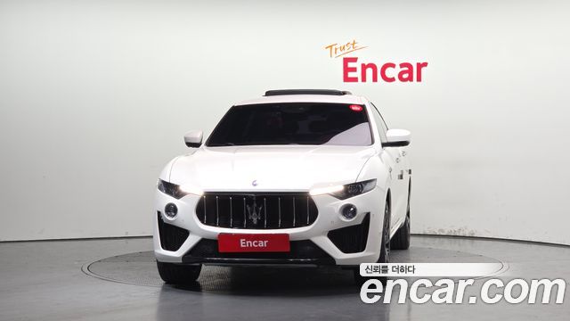 Maserati Levante 3.0 Diesel AWD GranLusso — пробег 174 465 км — фото 3 из 5