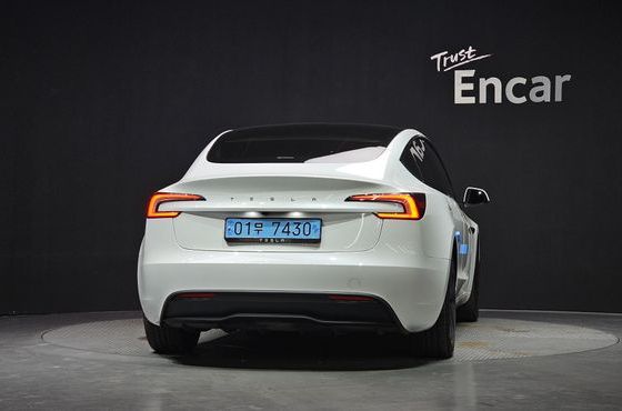 Tesla Model 3 RWD — пробег 29 696 км — фото 4 из 5