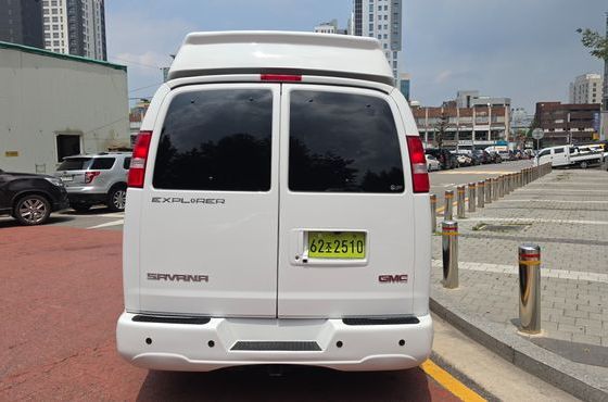 GMC Savana 6.0 — пробег 27 000 км — фото 2 из 5