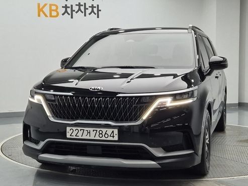 Kia Carnival 9-Seater Prestige — пробег 152 128 км — фото 1 из 5