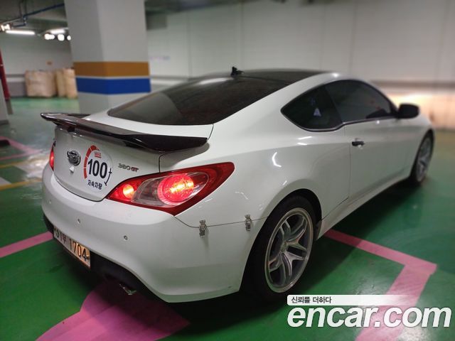 Hyundai Genesis из Кореи Encar