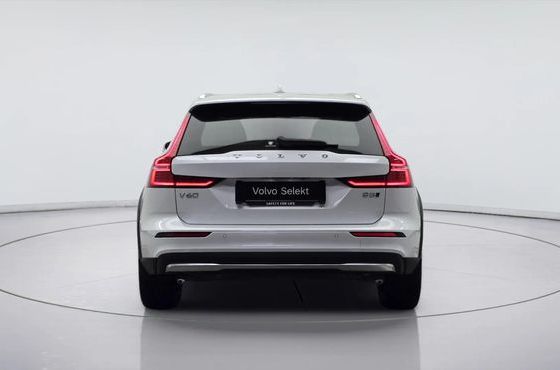Volvo V60 B5 Ultra AWD — пробег 6 529 км — фото 5 из 5