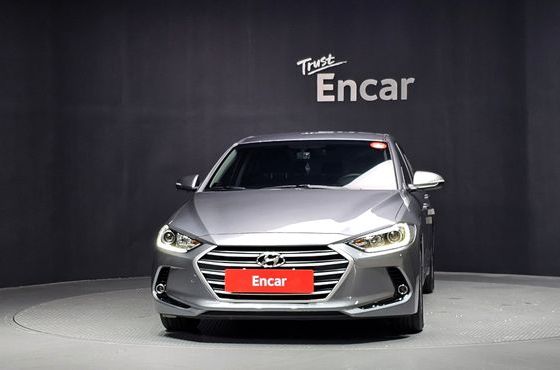 Hyundai AVANTE 1.6 GDI Smart Special — пробег 33 245 км — фото 3 из 5