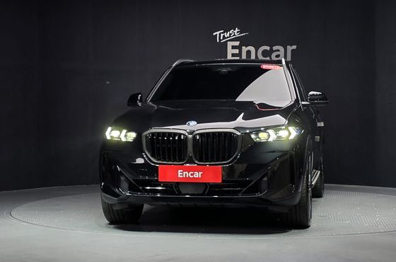 BMW X5 xDrive 50e xLine — пробег 29 500 км — фото 3 из 5