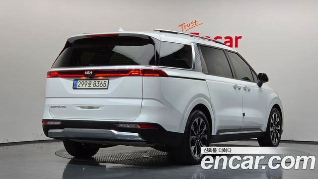 Kia Carnival Diesel 9-Seater Noblesse — пробег 133 608 км — фото 2 из 5