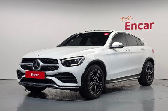 Mercedes-Benz GLC-Class GLC300 4MATIC Premium Coupe — пробег 53 632 км — фото 1 из 5