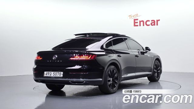 Volkswagen Arteon 2.0 TDI Prestige — пробег 122 357 км — фото 2 из 5