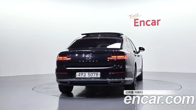Volkswagen Arteon 2.0 TDI Prestige — пробег 122 357 км — фото 4 из 5