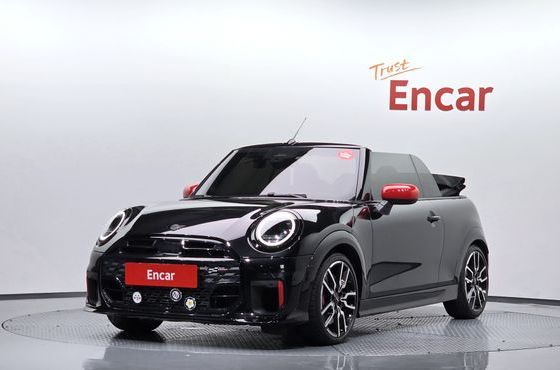 Mini Cooper Convertible JCW — пробег 8 846 км — фото 1 из 5