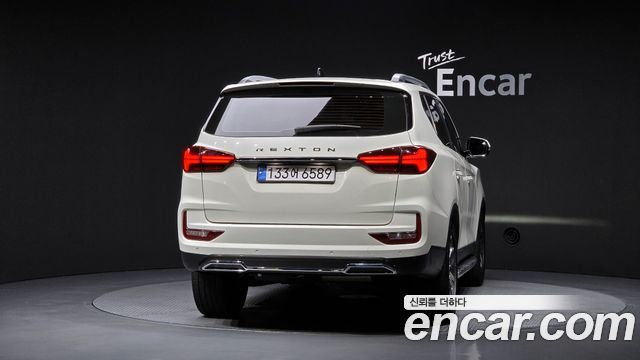 Ssangyong Rexton из Кореи Encar