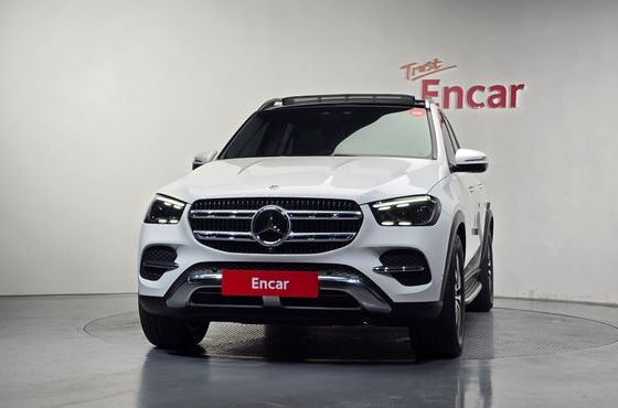 Mercedes-Benz GLE-Class GLE300d 4MATIC — пробег 43 099 км — фото 3 из 5