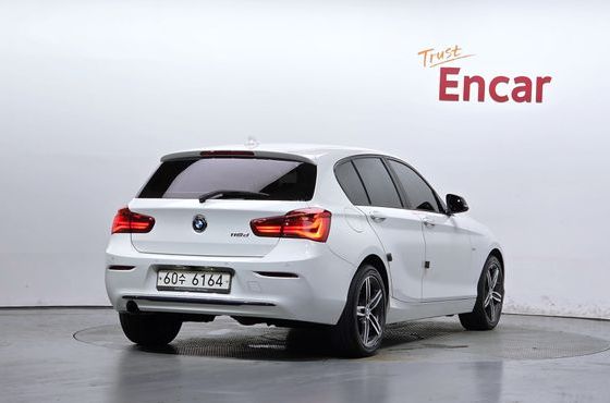 BMW 1-Series 118d Sport 5Door — пробег 134 615 км — фото 2 из 5