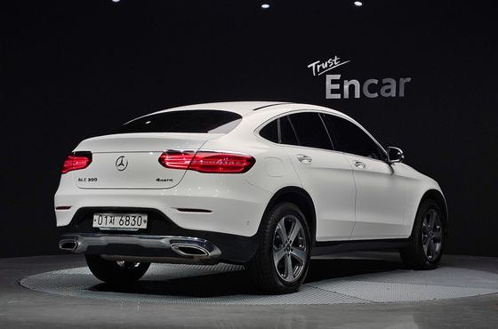 Mercedes-Benz GLC-Class GCL300 4MATIC Coupe — пробег 129 234 км — фото 2 из 5