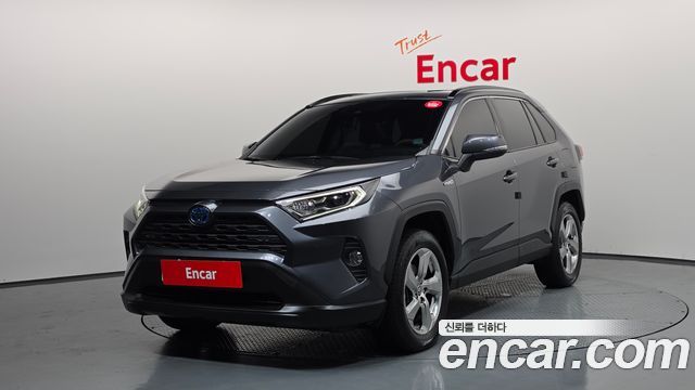 Toyota RAV4 2.5 2WD Hybrid — пробег 57 370 км — фото 1 из 5