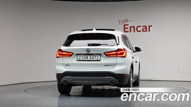 BMW X1 xDrive 18d Premium — пробег 99 508 км — фото 4 из 5