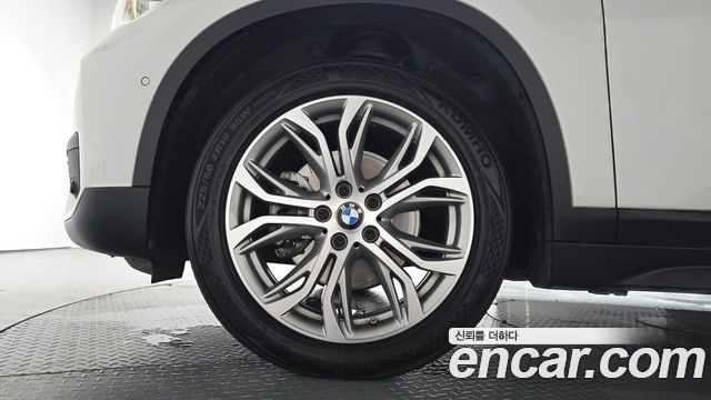BMW X1 xDrive 18d Premium — пробег 99 508 км — фото 5 из 5