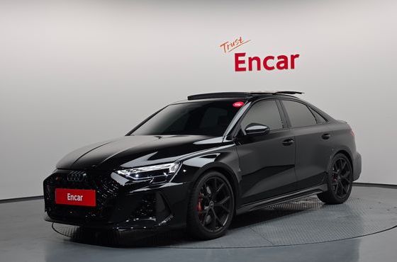 Audi RS3 2.5 TFSI Quattro Carbon Edition — пробег 7 139 км — фото 1 из 5