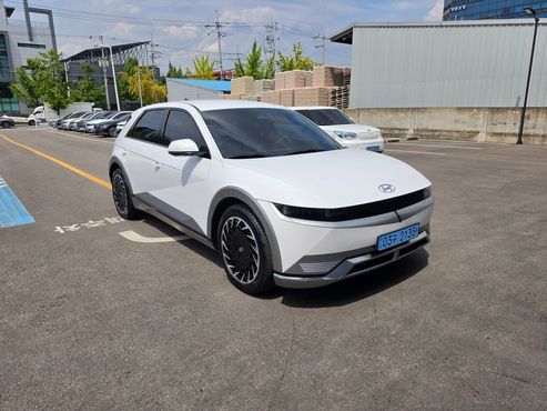 Hyundai Ioniq5 Long range Prestige — пробег 27 570 км — фото 2 из 5